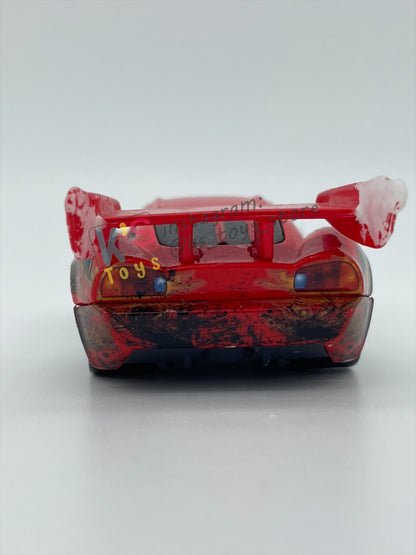 PRE-OWNED / LOOSE DISNEY PIXAR CARS BY MATTEL - "DRAGON LIGHTNING MCQUEEN WITH OIL STAINS" - TOKYO MATER SERIES - PLAYED WITH CONDITION - READ DESCRIPTION!!!!!!!!!!!