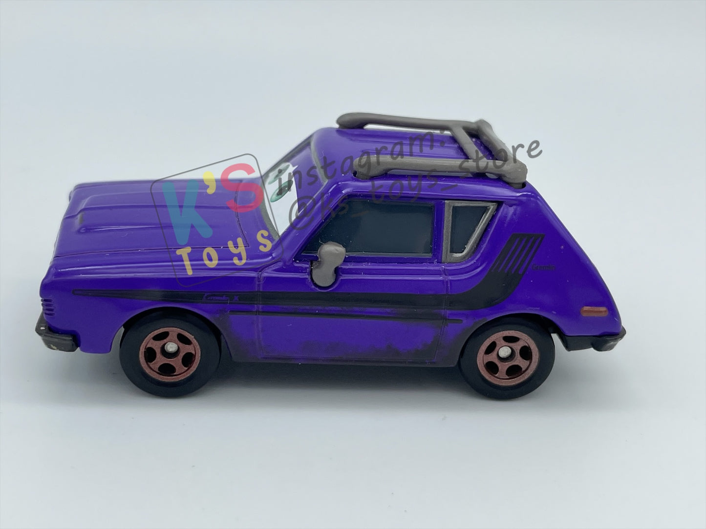 PRE-OWNED / LOOSE DISNEY PIXAR CARS - "DON CRUMLIN (GREEN EYES)" CARS 2 SERIES - MINT / NEAR MINT CONDITION - READ DESCRIPTION!!!!!!!!!!