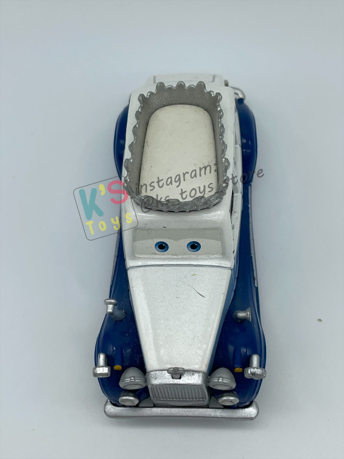 PRE-OWNED / LOOSE DISNEY PIXAR CARS - "THE QUEEN" CARS 2 SERIES - NEAR MINT CONDITION - READ DESCRIPTION!!!!!!!!!!