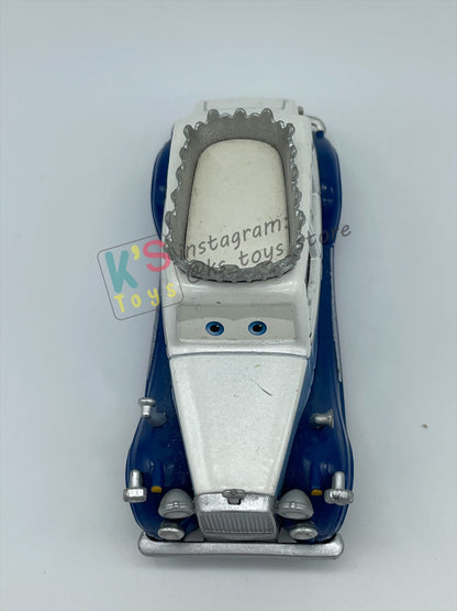 PRE-OWNED / LOOSE DISNEY PIXAR CARS - "THE QUEEN" CARS 2 SERIES - NEAR MINT CONDITION - READ DESCRIPTION!!!!!!!!!!
