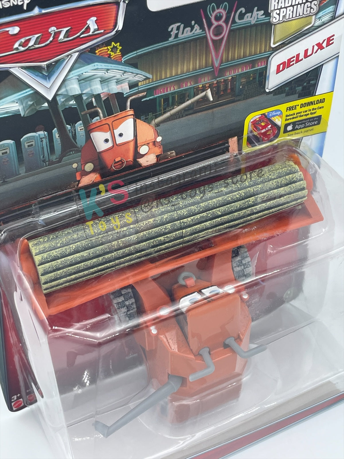 DELUXE DISNEY PIXAR CARS "FRANK" RADIATOR SPRINGS - BNIP