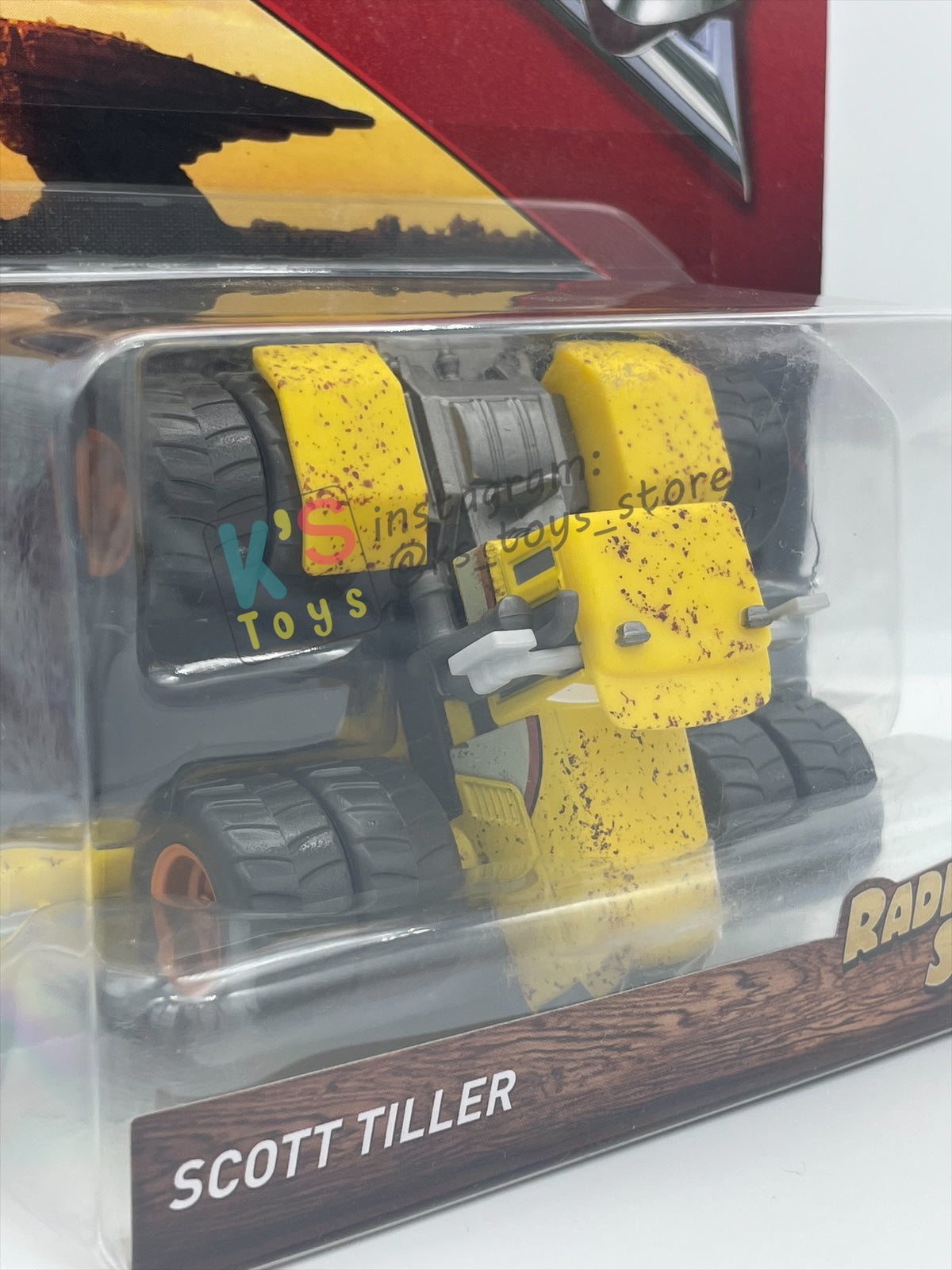 DELUXE DISNEY PIXAR CARS "SCOTT TILLER" CARS 3 SERIES - BNIP - READ DESCRIPTION!!!!