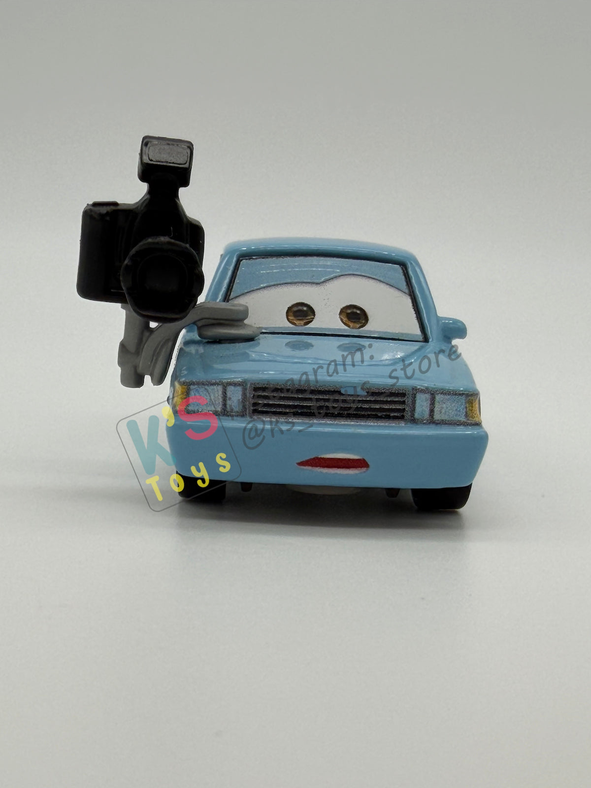 PRE-OWNED / LOOSE DISNEY PIXAR CARS - "DANA CRANKOFF" - NEAR MINT CONDITION