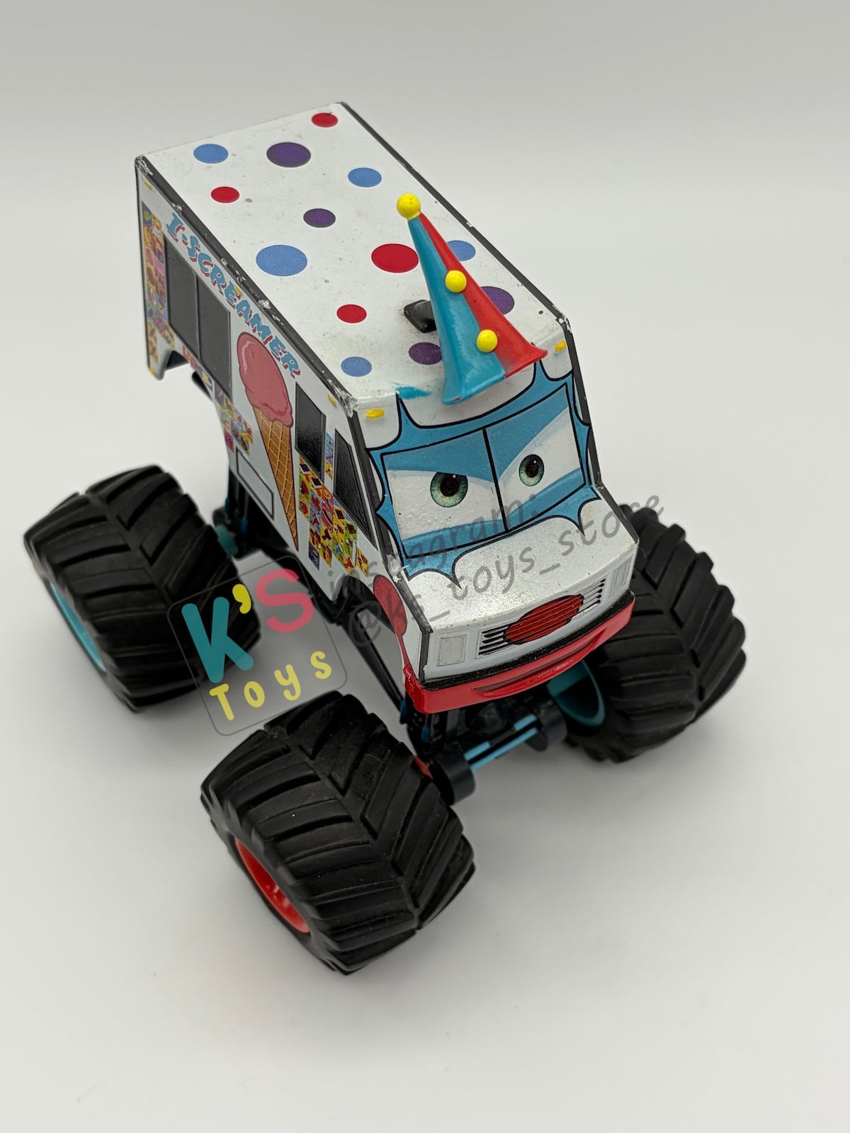 DISNEY STORE OF DISNEY PIXAR CARS 1:24 - I-SCREAMER - CARS 2 SERIES - PRE-OWNED IN GOOD CONDITION