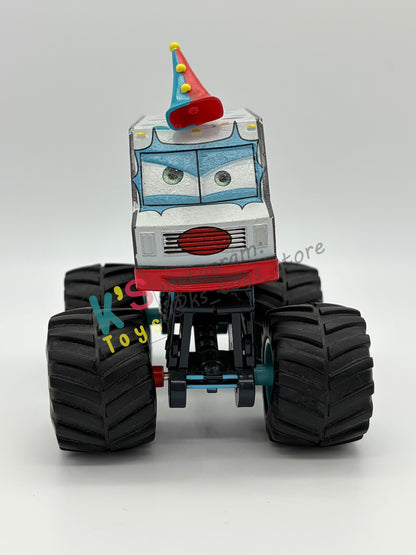 DISNEY STORE OF DISNEY PIXAR CARS 1:24 - I-SCREAMER - CARS 2 SERIES - PRE-OWNED IN GOOD CONDITION