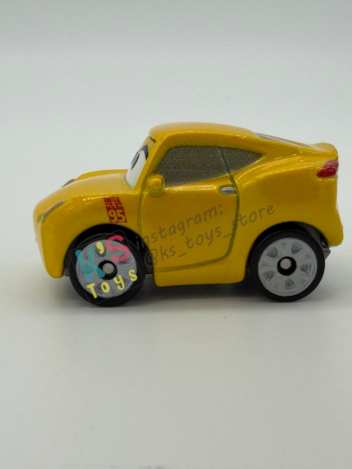 Loose Mini Racers Pixar Disney Cars, CRUZ RAMIREZ - Mint / Near Mint Condition