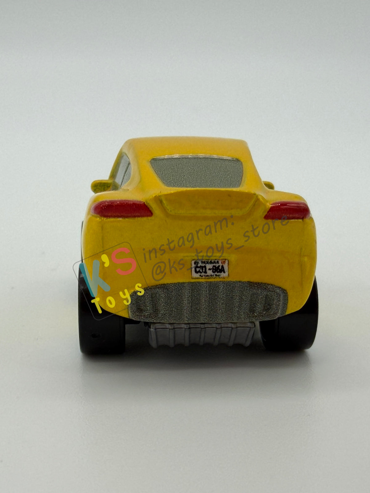 Loose Mini Racers Pixar Disney Cars, CRUZ RAMIREZ - Mint / Near Mint Condition