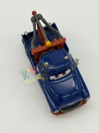 PRE-OWNED / LOOSE DISNEY PIXAR CARS - "IVAN" CARS 2 - GOOD CONDITION