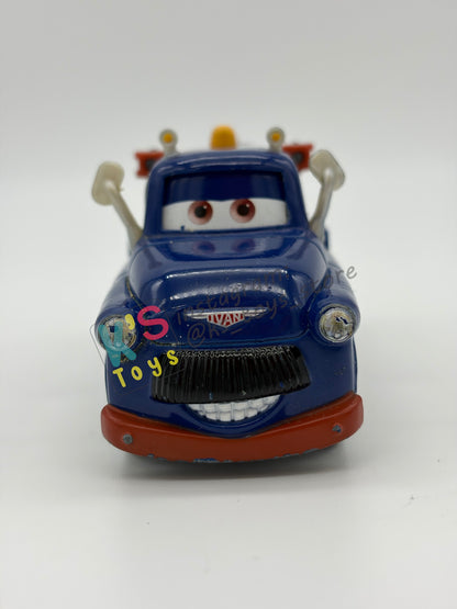 PRE-OWNED / LOOSE DISNEY PIXAR CARS - "IVAN" CARS 2 - GOOD CONDITION