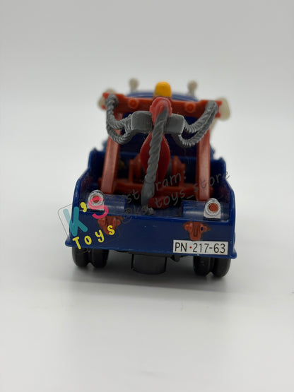 PRE-OWNED / LOOSE DISNEY PIXAR CARS - "IVAN" CARS 2 - GOOD CONDITION
