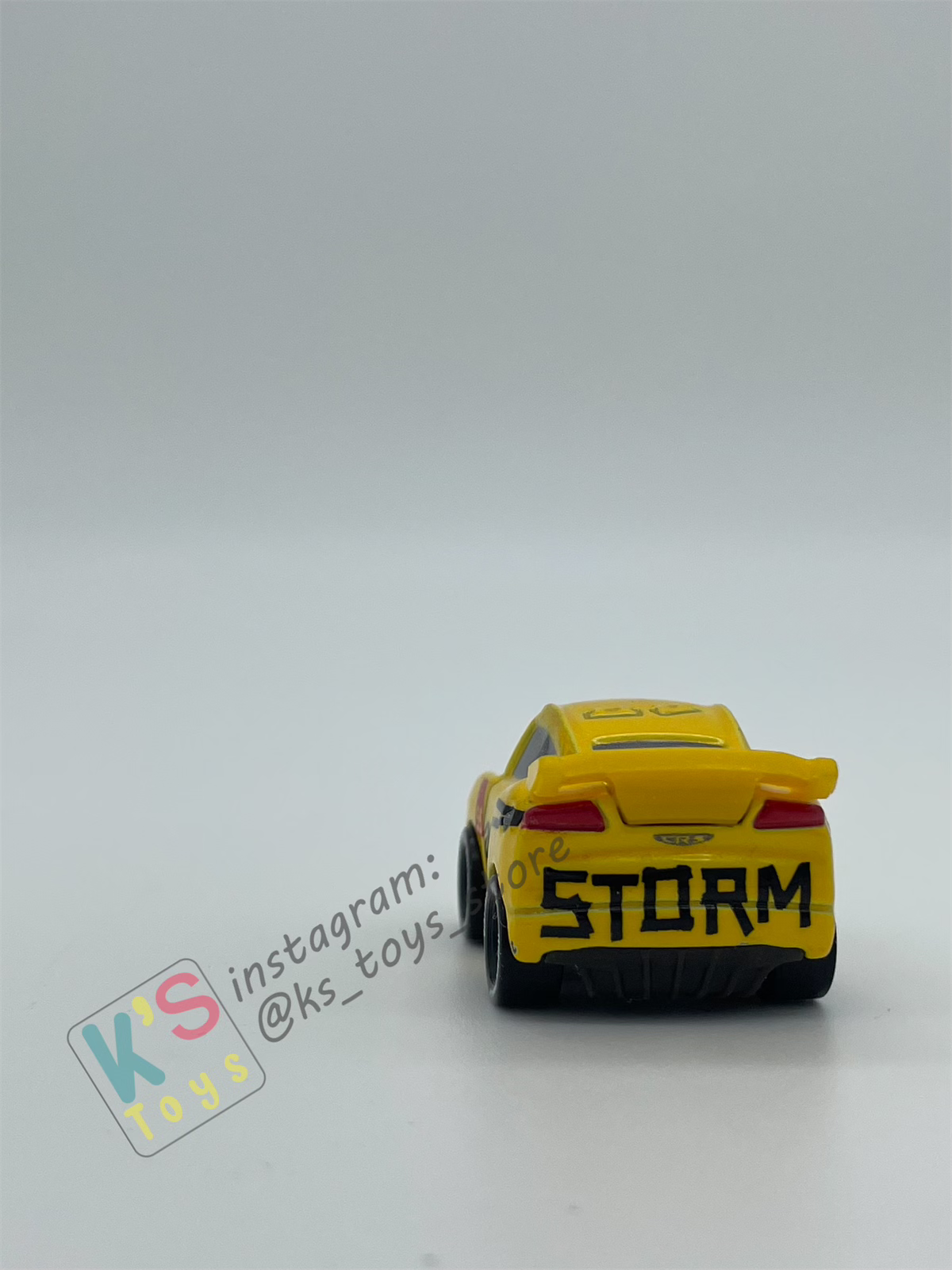 Loose Mini Racers Pixar Disney Cars, Cruz Ramirez as Storm (Thomasville Cruz) - Played Condition