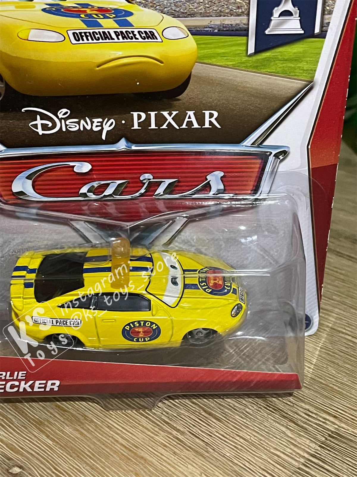 DISNEY PIXAR CARS "CHARLIE CHECKER" PISTON CUP SERIES- BNIP