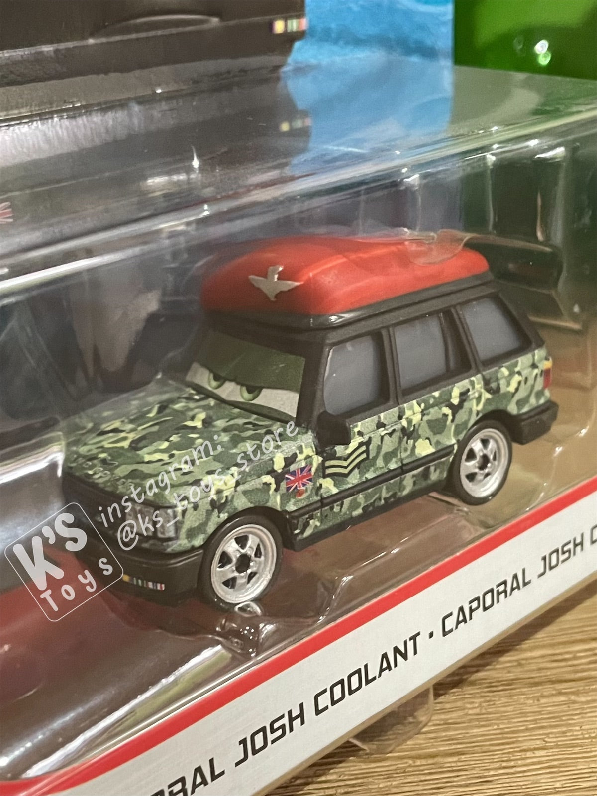 DELUXE DISNEY PIXAR CARS "CORPORAL JOSH COOLANT" LONDON CHASE SERIES - BNIP