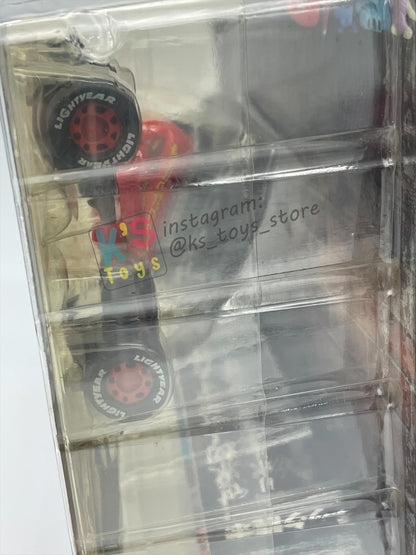FIGURE REVOLTECH PIXAR COLLECTION "LIGHTNING MCQUEEN", KAIYODO MADE IN JAPAN - BNWT