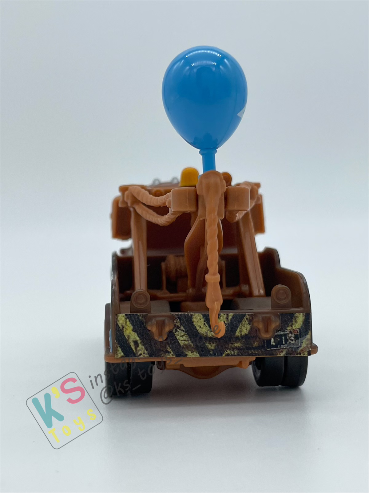 PRE-OWNED / LOOSE DISNEY PIXAR CARS - "MATER WITH BALLOON" - CARS 2 95 RETURNS SERIES - DISPLAYED CONDITION