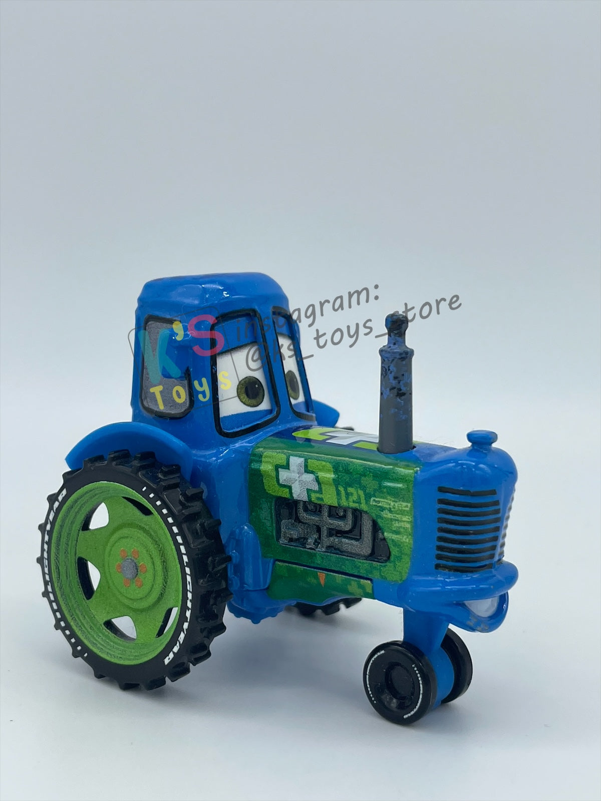 PRE-OWNED / LOOSE DISNEY PIXAR CARS - "CLUTCH AID TRACTOR" CARS 3 SERIES - NEAR MINT CONDITION - READ DESCRIPTION!!!!!!!!!!