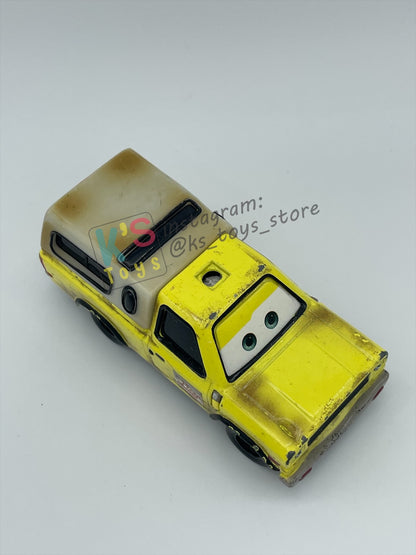 PRE-OWNED / LOOSE DISNEY PIXAR CARS BY MATTEL - "TODD PIZZA" MISSING A TOP PART - CARS SERIES - PLAYED WITH CONDITION - READ DESCRIPTION!!!!!!!!!!!