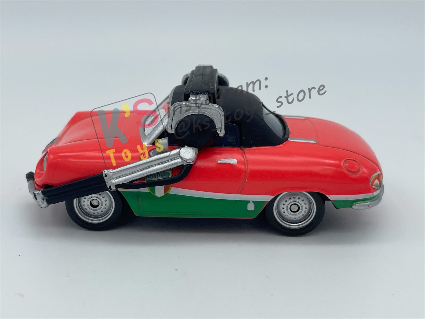 PRE-OWNED / LOOSE DISNEY PIXAR CARS - "GIUSEPPE MOTOROSI (Francesco Bernoulli Crew Chief)" CARS 2 SERIES - MINT / NEAR MINT CONDITION - READ DESCRIPTION!!!!!!!!!!