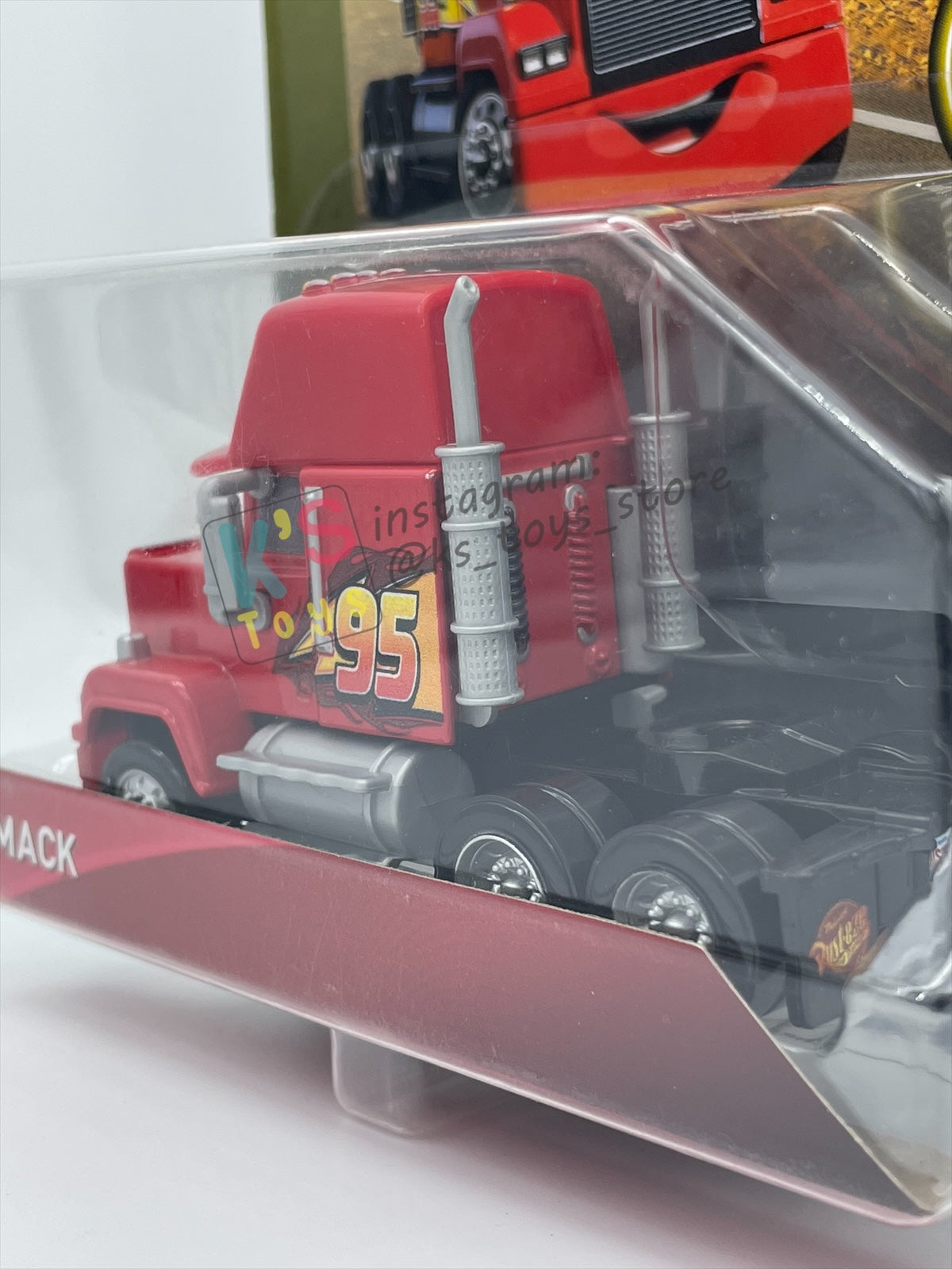 DELUXE DISNEY PIXAR CARS "MACK CARS 3 SEMI TRUCK" RADIATOR SPRINGS SERIES - BNIP