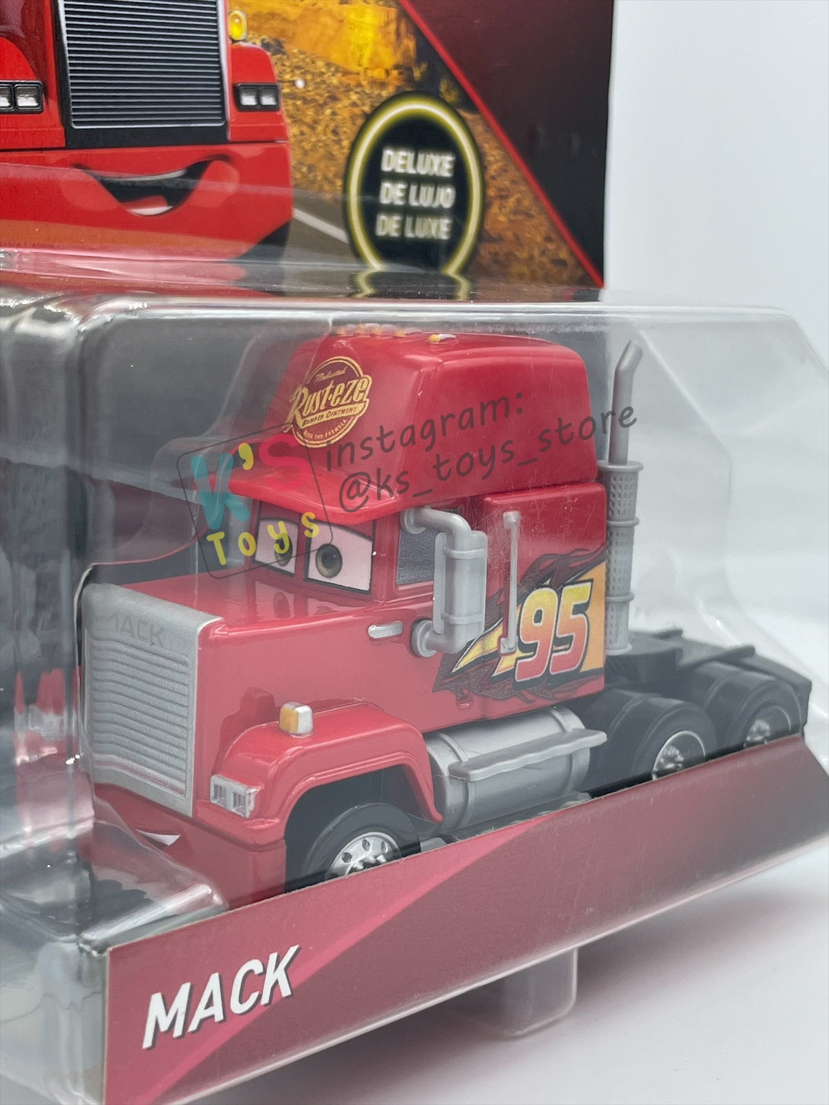 DELUXE DISNEY PIXAR CARS "MACK CARS 3 SEMI TRUCK" RADIATOR SPRINGS SERIES - BNIP