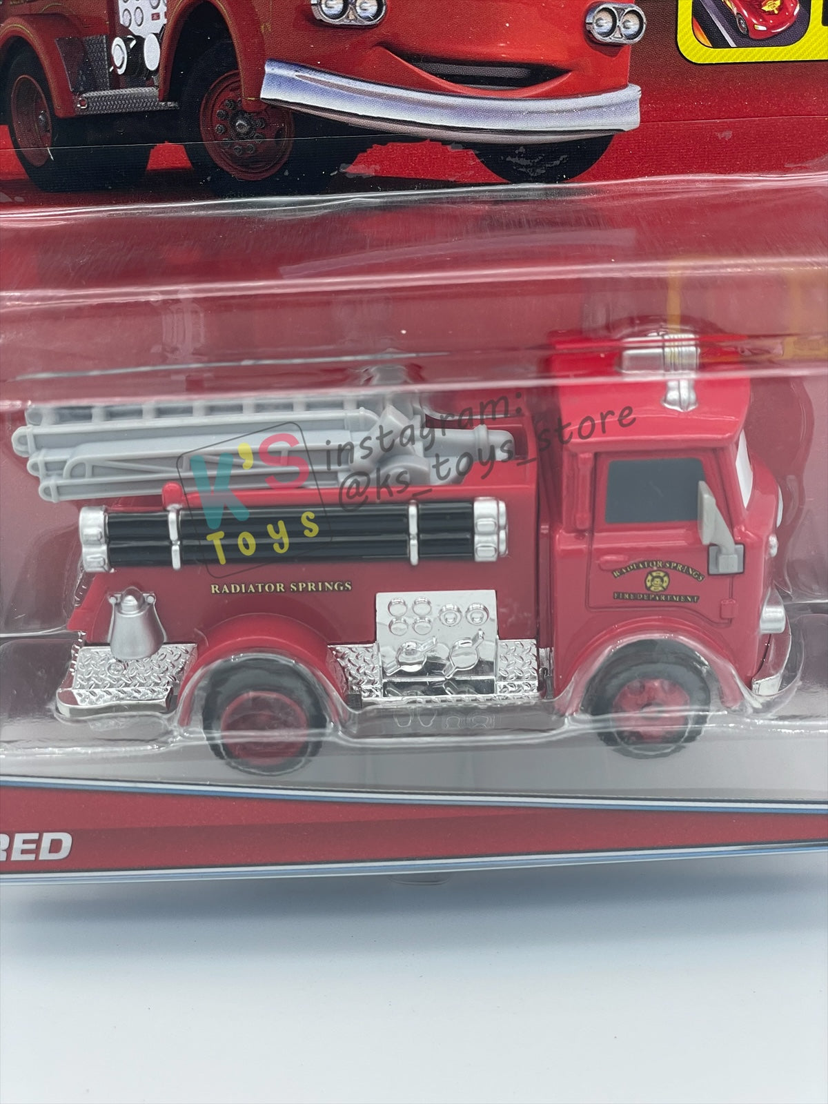 DELUXE DISNEY PIXAR CARS "RED (CARS 2 VARIANT)" #95 RETURNS SERIES - BNIP