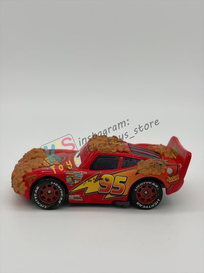 PRE-OWNED / LOOSE DISNEY PIXAR CARS 1:55 BY MATTEL - "NATURE DRIVE LIGHTNING MCQUEEN" CARS LIGHTNING MCQUEEN SERIES - MINT CONDITION