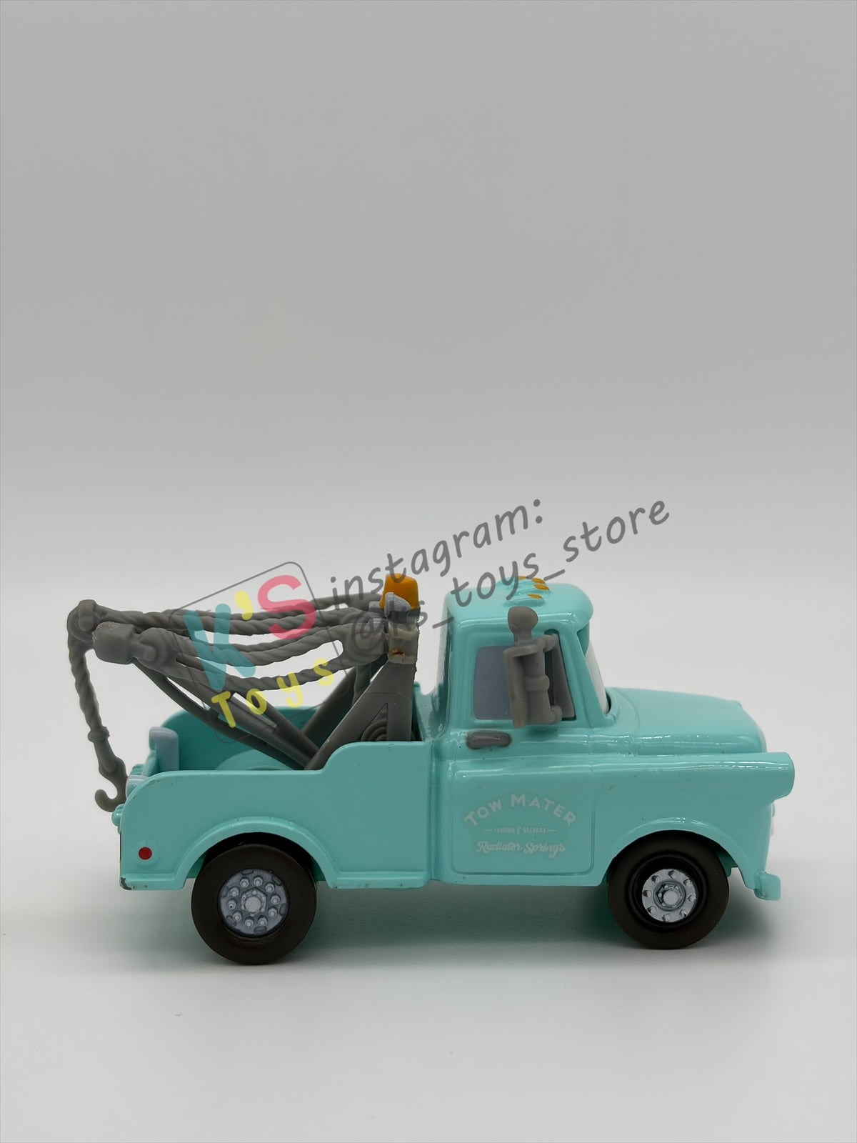 PRE-OWNED / LOOSE DISNEY PIXAR CARS BY MATTEL - "BRAND NEW MATER" - NEAR MINT CONDITION - READ DESCRIPTION!!!!!!!!!!! (Copy)