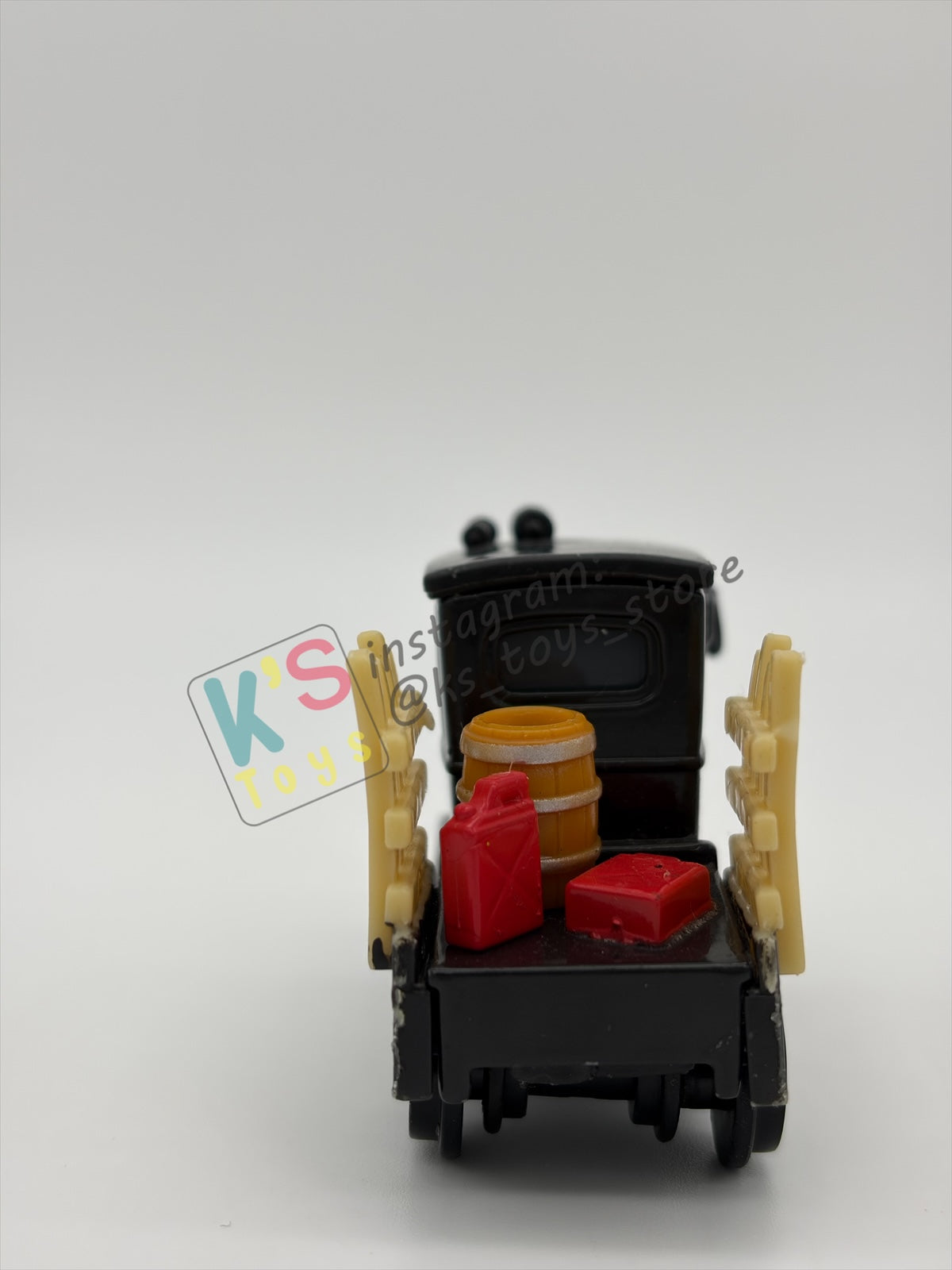 PRE-OWNED / LOOSE DISNEY PIXAR CARS 1:55 BY MATTEL - "GALLOPING GEARGRINDER" CARS 2 95 RETURNS SERIES - PLAYED CONDITION, MISSING PARTS!!!!!