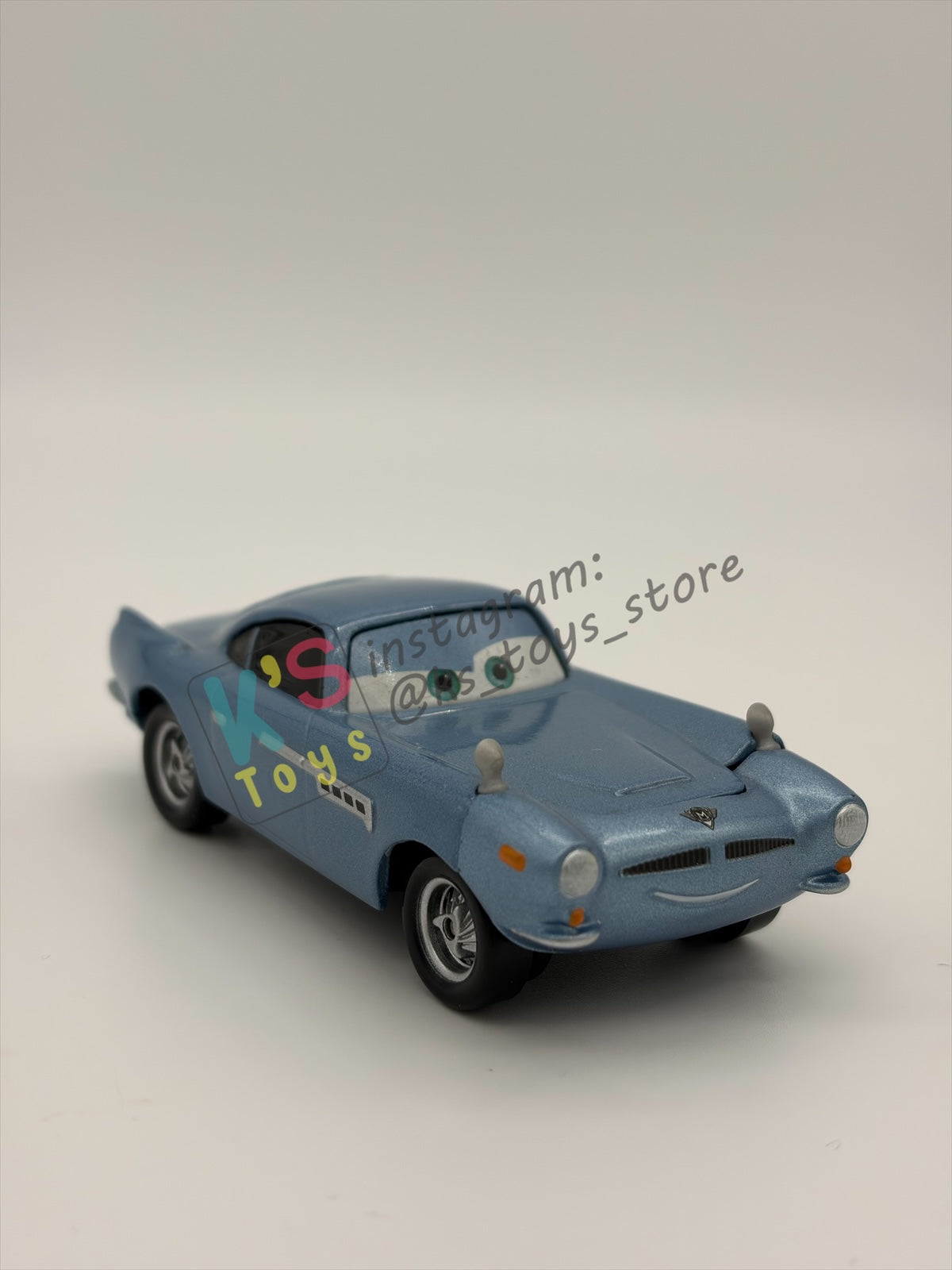 PRE-OWNED / LOOSE DISNEY PIXAR CARS BY MATTEL, "FINN MCMISSILE" - CARS SERIES - NEAR MINT CONDITION BUT HAS A DEFECT - READ DESCRIPTION!!!!!!!!!!!