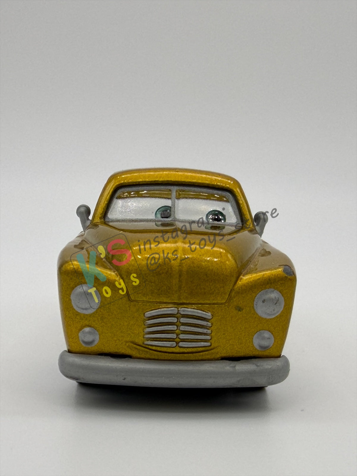 PRE-OWNED / LOOSE DISNEY PIXAR CARS BY MATTEL - "MILDRED BYLANE" - CARS SERIES - PLAYED CONDITION - READ DESCRIPTION!!!!!!!!!!!