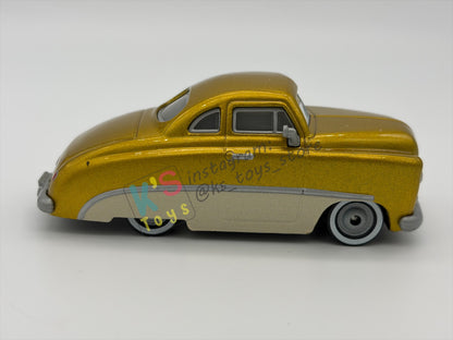 PRE-OWNED / LOOSE DISNEY PIXAR CARS BY MATTEL - "MILDRED BYLANE" - CARS SERIES - PLAYED CONDITION - READ DESCRIPTION!!!!!!!!!!!