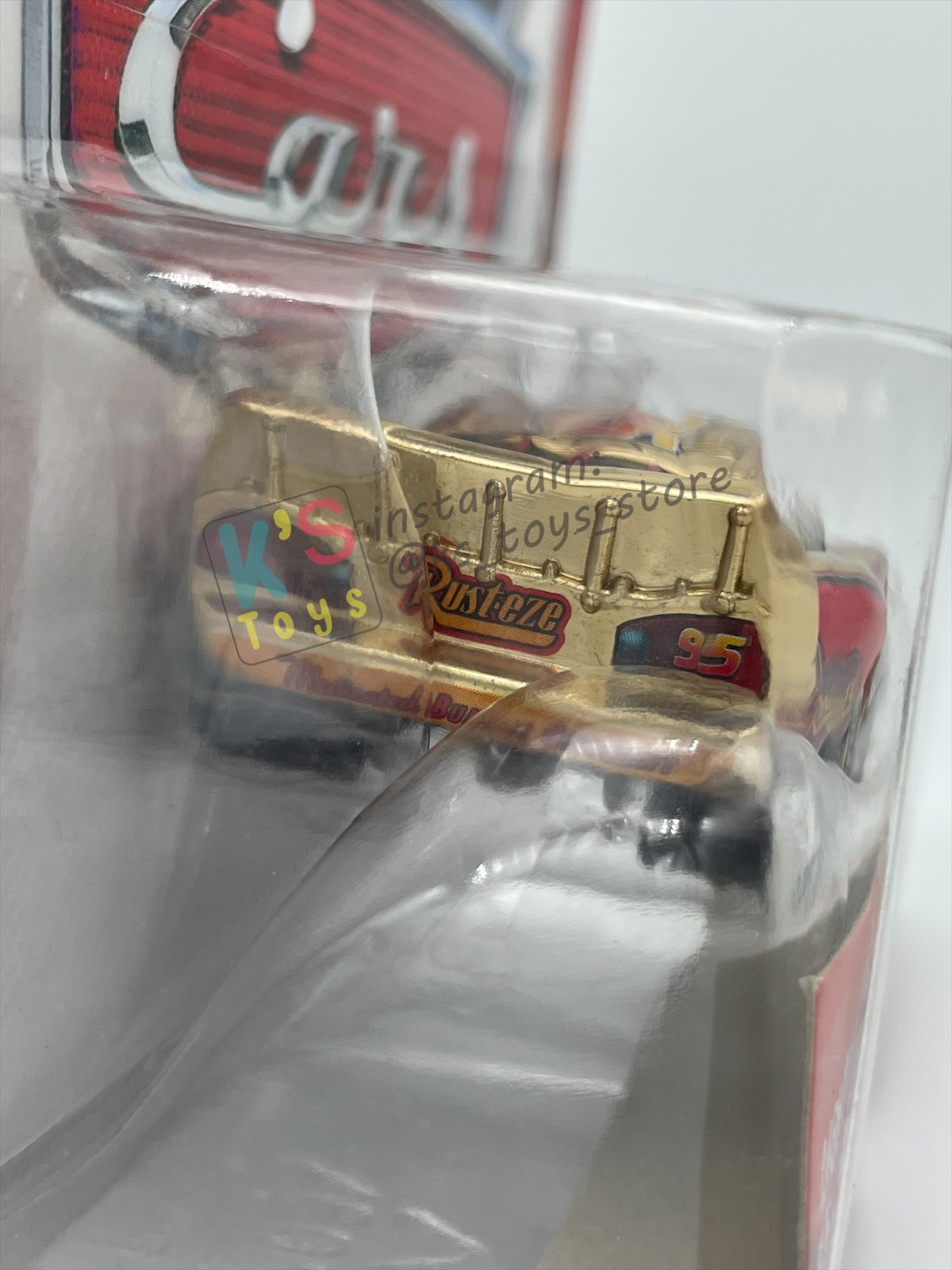 DISNEY PIXAR CARS BY MATTEL "GOLDEN LIGHTNING MCQUEEN WITH METALLIC DECO / FINISH" - BNIP