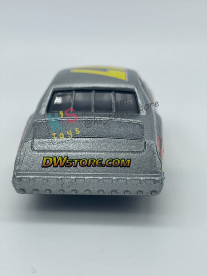 PRE-OWNED / LOOSE DISNEY PIXAR CARS - "DARRELL CARTRIP" CARS 2 SERIES - MINT / NEAR MINT CONDITION - READ DESCRIPTION!!!!!!!!!!