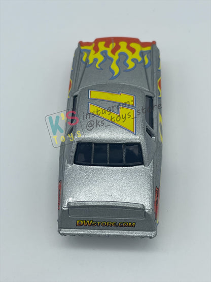PRE-OWNED / LOOSE DISNEY PIXAR CARS - "DARRELL CARTRIP" CARS 2 SERIES - MINT / NEAR MINT CONDITION - READ DESCRIPTION!!!!!!!!!!