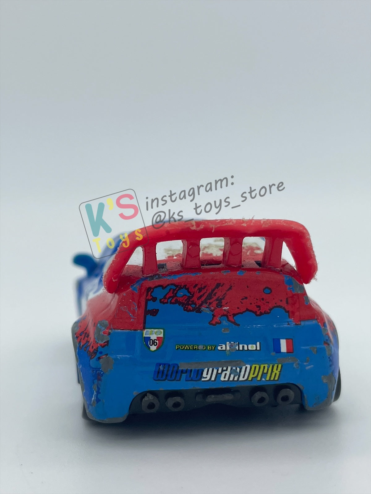 FREE ITEM!!!!! LOOSE DISNEY PIXAR CARS - "RAOUL CAROULE" WGP SERIES - WELL LOVED/PLAYED CONDITION