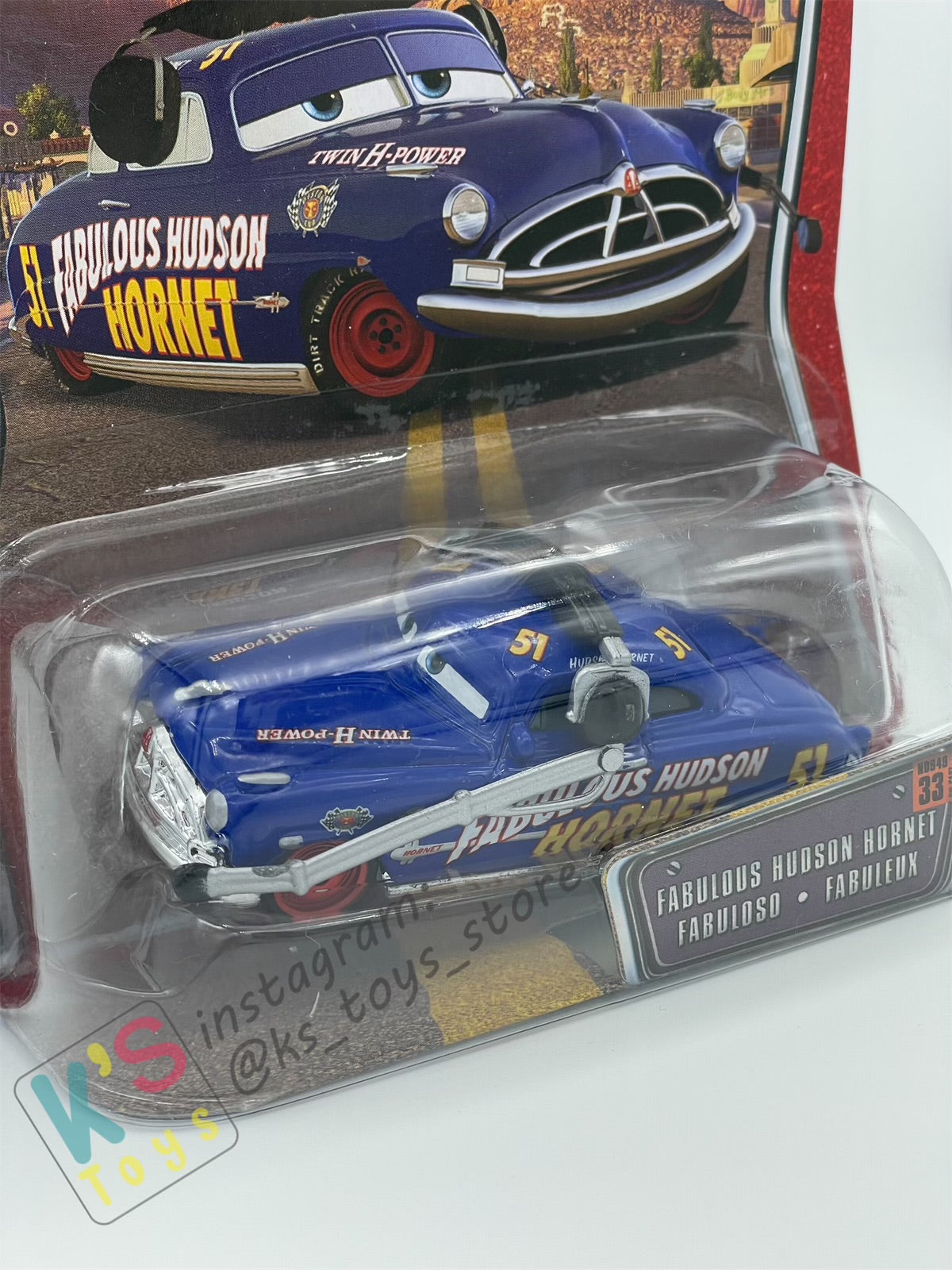 DISNEY PIXAR CARS BY MATTEL, THE WORLD OF CARS SERIES -FABULOUS HUDSON HORNET WITH HEADSET #33 - BNIP