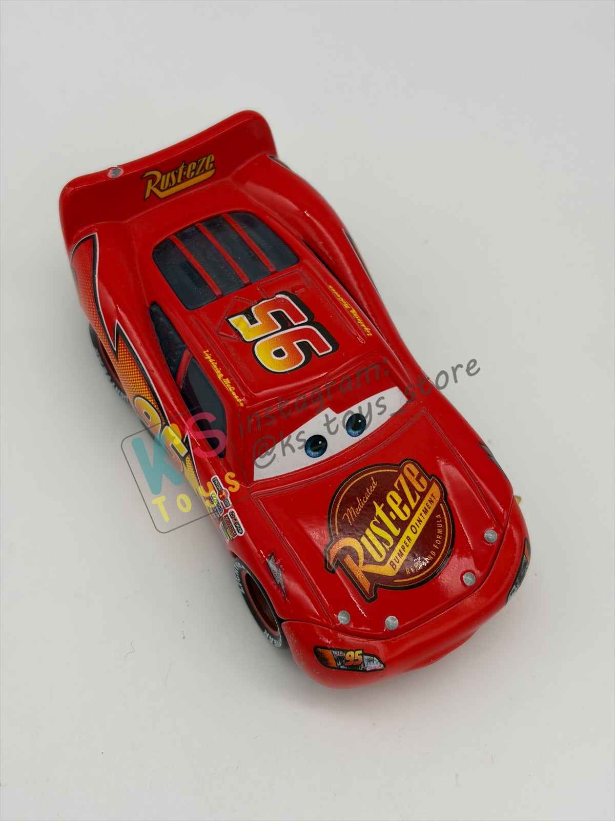 PRE-OWNED / LOOSE DISNEY PIXAR CARS - "IMPOUND LIGHTNING MCQUEEN" CARS CHASE SERIES - GOOD CONDITION