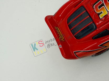 PRE-OWNED / LOOSE DISNEY PIXAR CARS - "IMPOUND LIGHTNING MCQUEEN" CARS CHASE SERIES - GOOD CONDITION