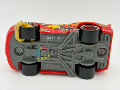 PRE-OWNED / LOOSE DISNEY PIXAR CARS - "IMPOUND LIGHTNING MCQUEEN" CARS CHASE SERIES - GOOD CONDITION