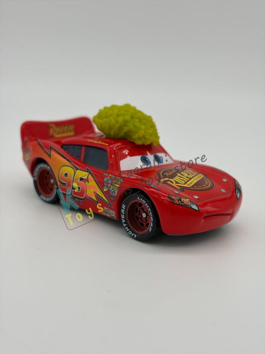 PRE-OWNED / LOOSE DISNEY PIXAR CARS - "TUMBLEWEED LIGHTNING MCQUEEN" RACE ORAMA SERIES - NEAR MINT CONDITION - READ DESCRIPTION!!!!!!
