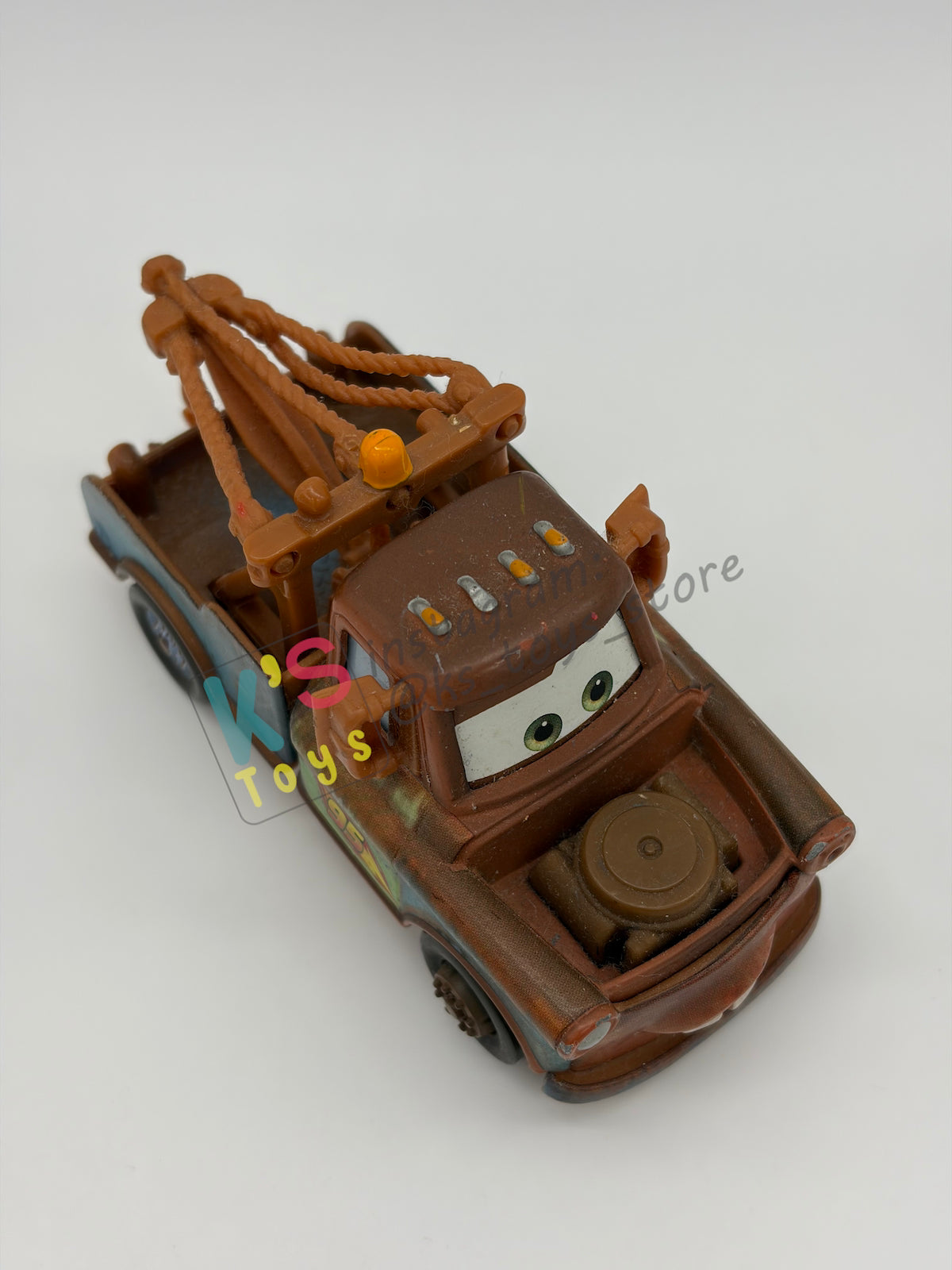 PRE-OWNED / LOOSE DISNEY PIXAR CARS BY MATTEL - "RACE TEAM MATER" - CARS 2 SERIES - GOOD CONDITION - READ DESCRIPTION!!!!!!!!!!