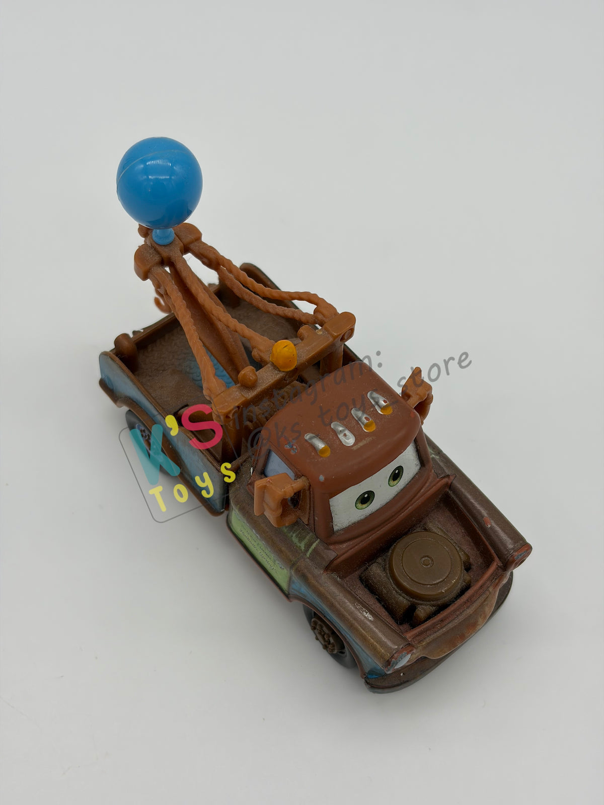 PRE-OWNED / LOOSE DISNEY PIXAR CARS BY MATTEL - "MATER, WITH BALLOON" - CARS 2 SERIES - GOOD CONDITION - READ DESCRIPTION!!!!!!!!!!