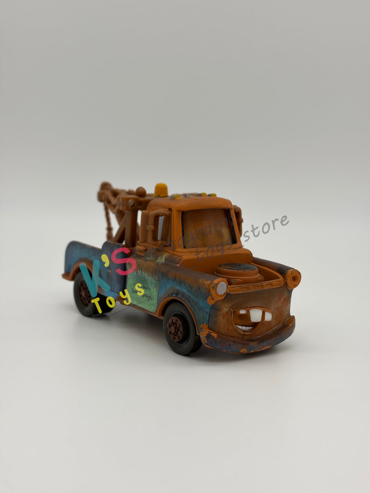 PRE-OWNED / LOOSE DISNEY PIXAR CARS BY MATTEL - "LENTICULAR EYES MATER V1" - LENTICULAR EYES SERIES - GOOD CONDITION - READ DESCRIPTION!!!!!!!!!!