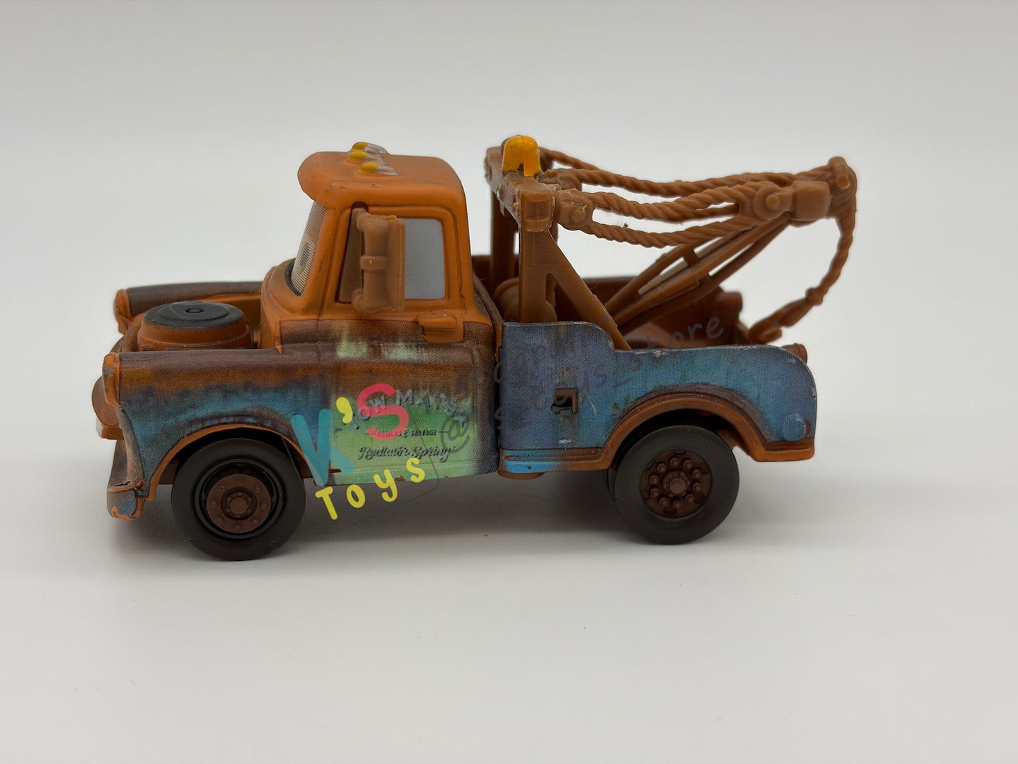 PRE-OWNED / LOOSE DISNEY PIXAR CARS BY MATTEL - "LENTICULAR EYES MATER V1" - LENTICULAR EYES SERIES - GOOD CONDITION - READ DESCRIPTION!!!!!!!!!!