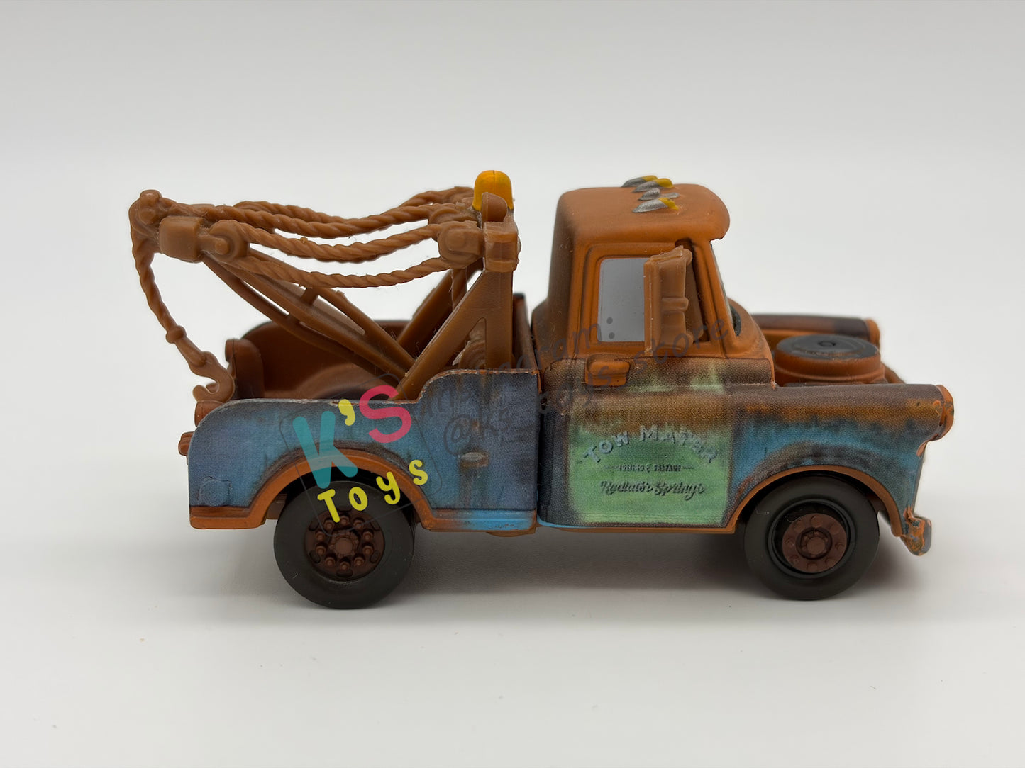 PRE-OWNED / LOOSE DISNEY PIXAR CARS BY MATTEL - "LENTICULAR EYES MATER V1" - LENTICULAR EYES SERIES - GOOD CONDITION - READ DESCRIPTION!!!!!!!!!!
