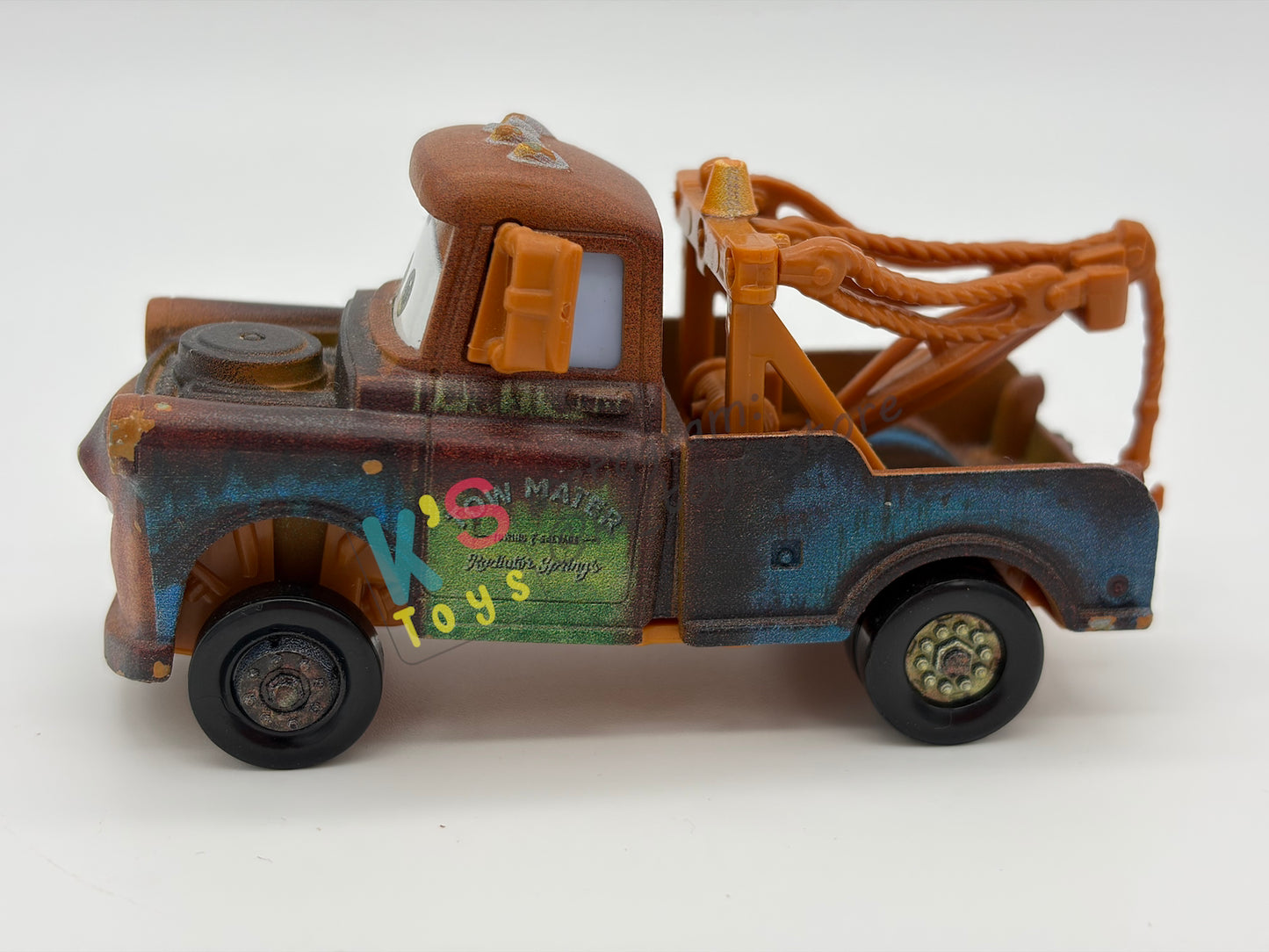 PRE-OWNED / LOOSE DISNEY PIXAR CARS BY MATTEL - "ROAD TRIP MATER (2023 VARIANT)" - CARS ON THE ROAD SERIES - GOOD CONDITION - READ DESCRIPTION!!!!!!!!!!