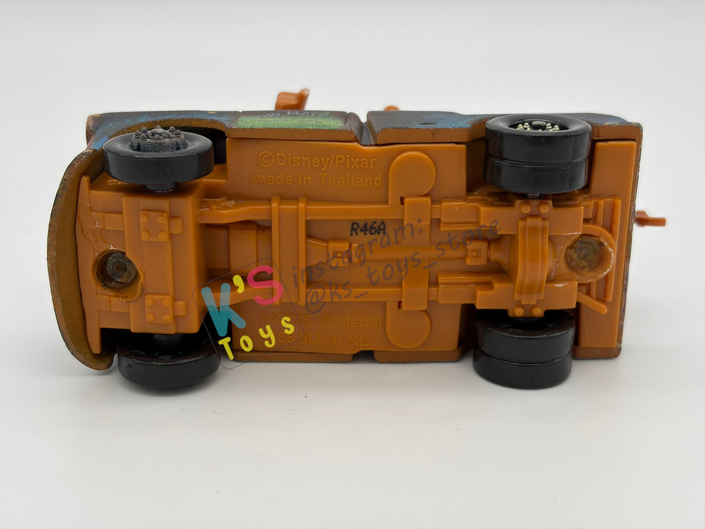 PRE-OWNED / LOOSE DISNEY PIXAR CARS BY MATTEL - "ROAD TRIP MATER (2023 VARIANT)" - CARS ON THE ROAD SERIES - GOOD CONDITION - READ DESCRIPTION!!!!!!!!!!