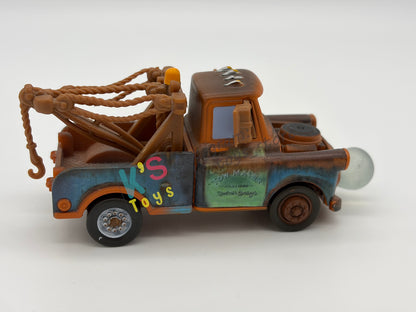 PRE-OWNED / LOOSE DISNEY PIXAR CARS BY MATTEL - "BLOWING BUBBLE MATER" - CARS SERIES - GOOD CONDITION - READ DESCRIPTION!!!!!!!!!!