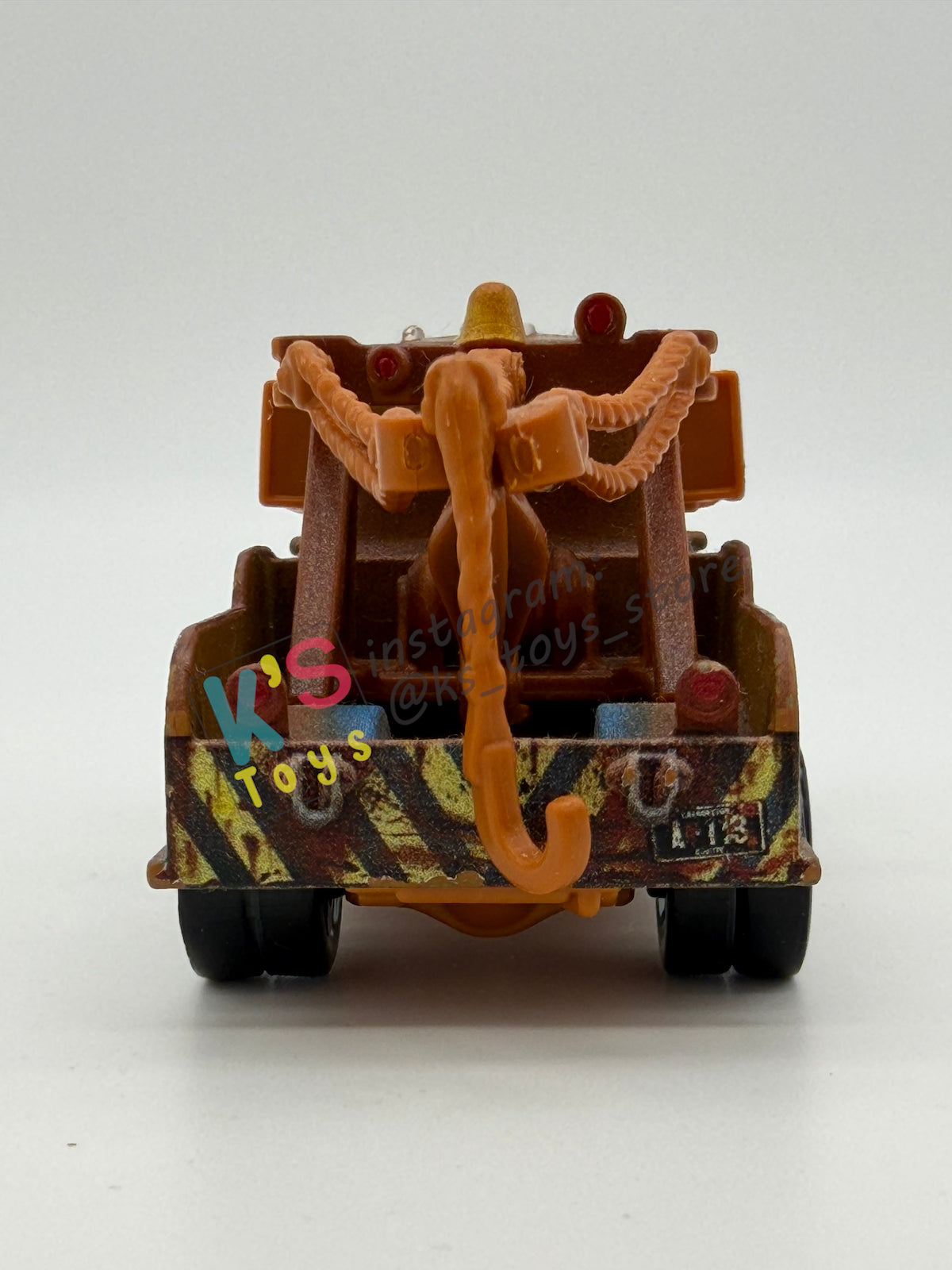 PRE-OWNED / LOOSE DISNEY PIXAR CARS BY MATTEL - "MATER WITH WORKING TOW HOOK (BIG HOOK)" - CARS SERIES - GOOD CONDITION - READ DESCRIPTION!!!!!!!!!!