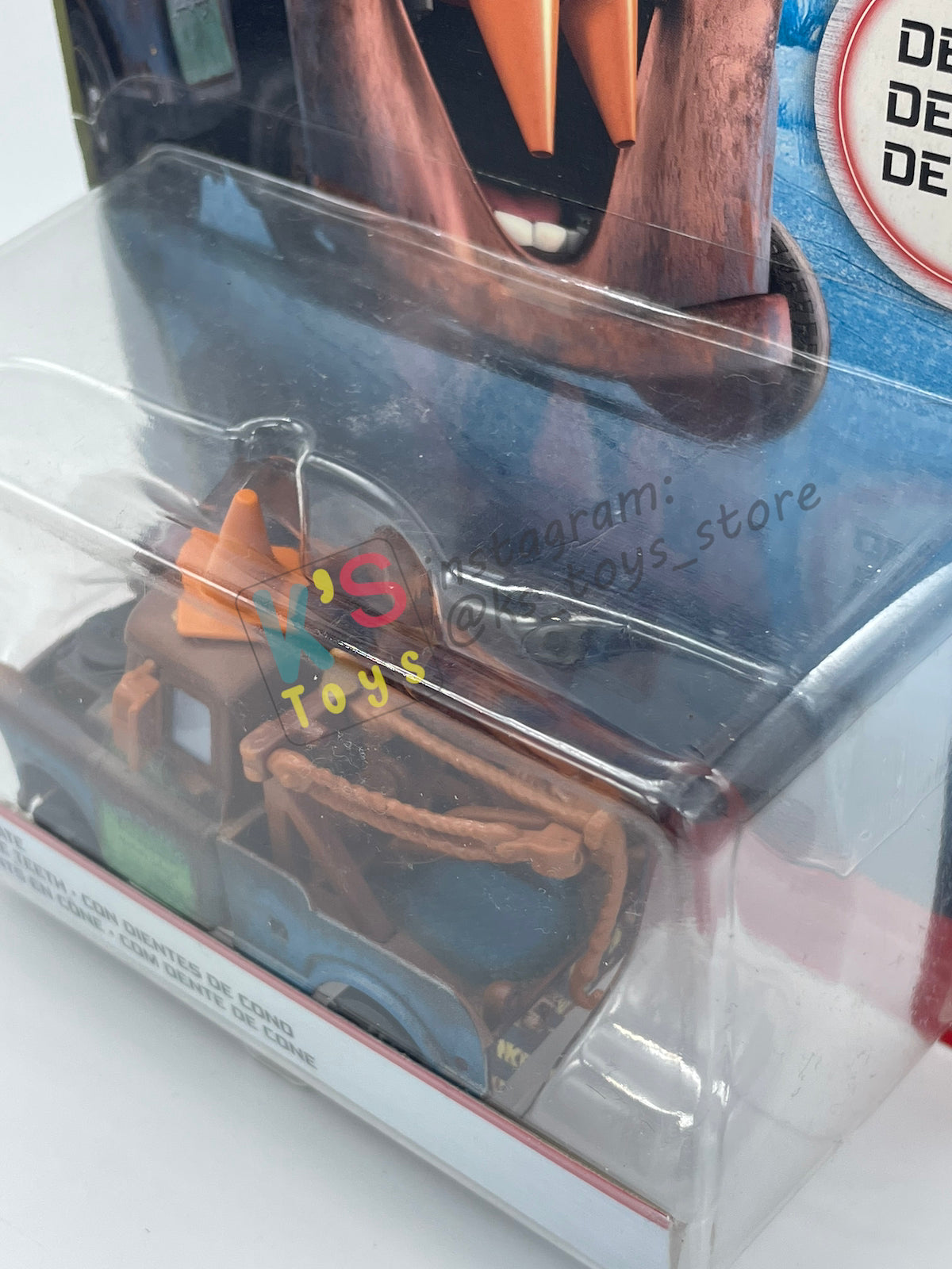DELUXE DISNEY PIXAR CARS "MATER WITH CONE TEETH" - BNIP